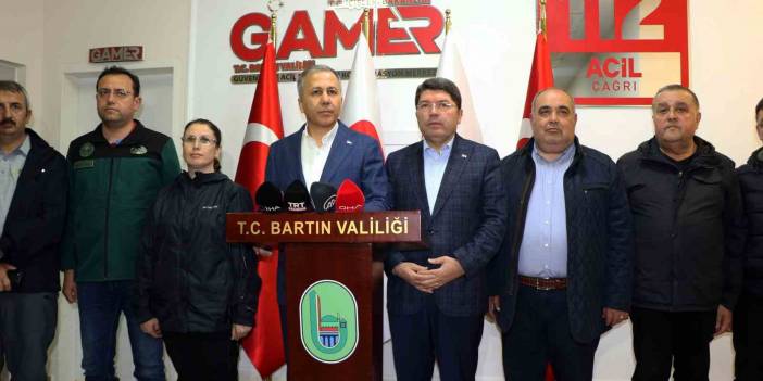 Karadeniz sel felaketiyle boğuşuyor! Bakan Yerlikaya'dan son açıklamalar!