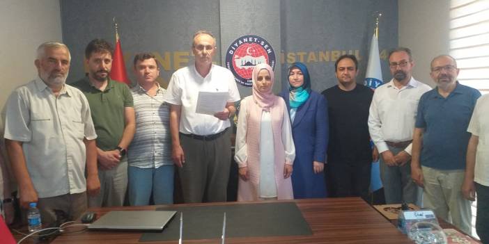 Memur-Sen İstanbul İl Başkanlığı bağlı sendikalardan 15 Temmuz için ortak basın açıklaması: 15 Temmuz’u unutmayacak ve unutturmayacağız