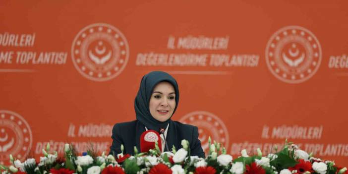 Aileyi merkeze alan bir vizyonu bu ülkede tanımlayacağız! Bakan Göktaş'tan önemi açıklamalar!