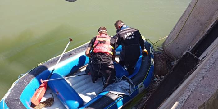 Reşadiye HES barajında şok eden görüntü! Vatandaşlar ihbar etti, bölgeye Jandarma, sağlık ve AFAD ekipleri sevk edildi!