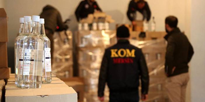 Sahte içki nedeniyle 6 kişinin hayatını kaybetmesine neden olan sanık hakim karşısında!