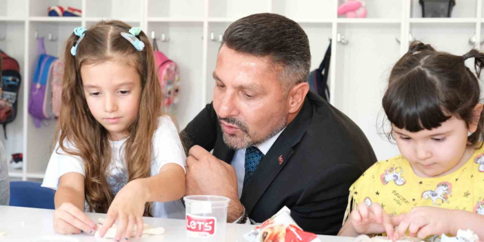 Başkan Yüzügüllü öğrencileri ziyaret etti