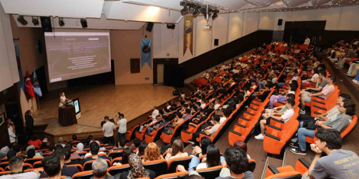 AÜ Tıp Fakültesi’nde yeni müfredat ile yeni dönem