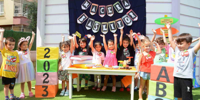 Çocuk gelişim merkezlerinde minikler okula dönmenin heyecanını yaşadı