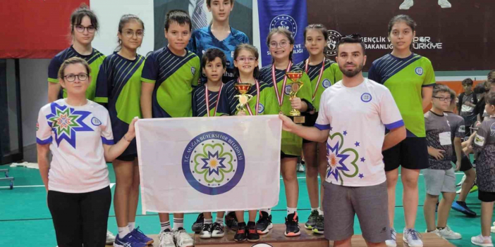 Büyükşehir Masa Tenisi sporcularından büyük başarı