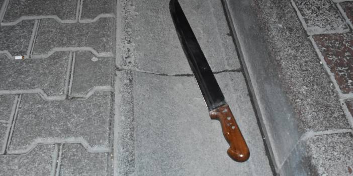 Esenyurt’ta 2 gence döner bıçağı ile saldıran bir grup, dehşet saçtı!