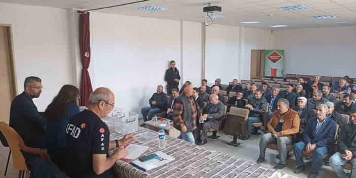 Bingöl’de deprem konutları kura çekimi ile sahiplerine teslim edildi