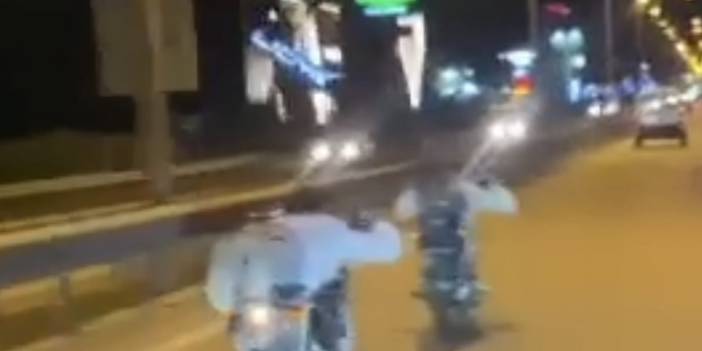 Otoyolda ölüm yarışı! Gençlerin ölümüne yarış tuttuğu işte o görüntüler