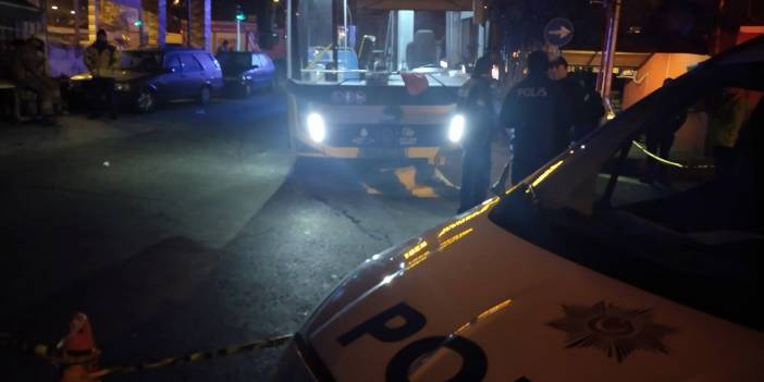 Sancaktepe'de feci kaza! Talihsiz kadın İETT otobüsünün altında kaldı!