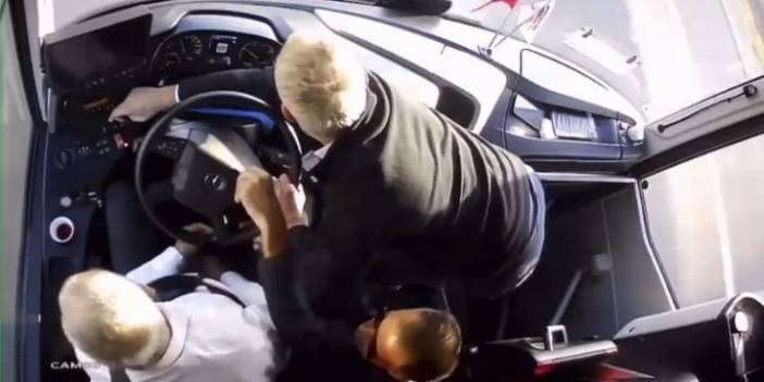 İçerisinde 25 yolcu vardı... Şehirler arası yolcu otobüsünde faciayı ikinci kaptan böyle önledi!