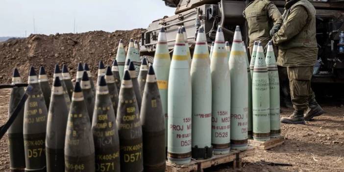 İsrail'in Hedefindeki Türk: Gazze'ye atılan bombanın üzerine onun ismini yazdılar!