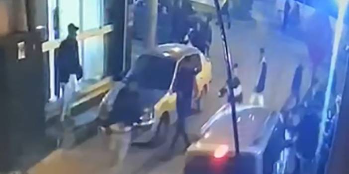 Aracı ile sokakta kavga eden grubu biçti geçti!