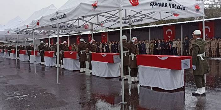 Pençe-Kilit şehitlerine acı veda: Şırnak'ta düzenlenen törenle memleketlerine uğurlandılar