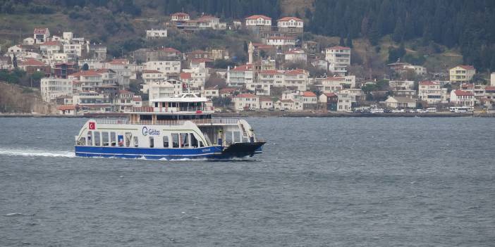 Bozcaada ve Gökçeada feribot seferleri bugün de iptal edildi!