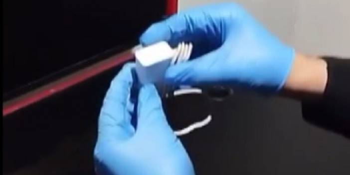 İzmir'de akıl almaz olay! Motosikletli kuryenin sakladığı uyuşturucu madde bakın nereden çıktı!