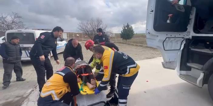 Şeker komasına giren tır şöförüne, itfaiye camı kırarak müdahale etti!