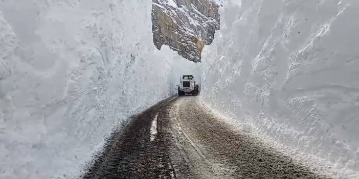 Yüksekova'da çığ tehlikesi! Bölgedeki kar kalınlığı 10 metreyi aştı!