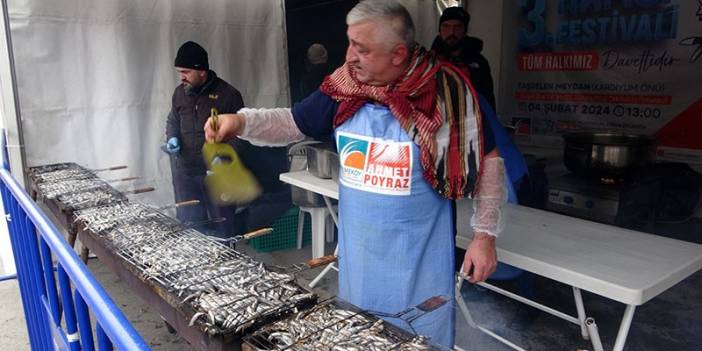 Çekmeköylüler, hamsi festivalinde hem yedi hem de eğlendi!