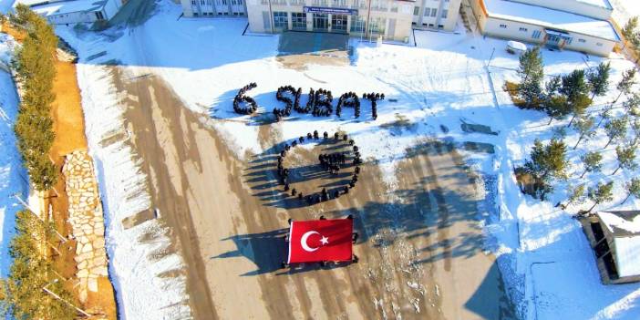 Bayburt POMEM'den, asrın felaketi anısına anlamlı bir koreografi düzenledi: "Unutmadık, Unutturmayacağız"