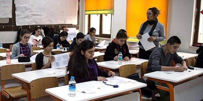 Öğrencilere kötü haber geldi! Tatil süresi resmen kısalıyor