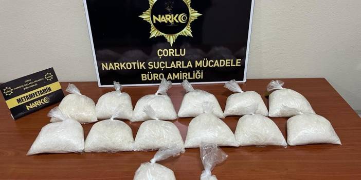 Tekirdağ'da nefes kesen operasyon! 6 ay süren takibin ardından poşet poşet uyuşturucu ile yakalandılar!