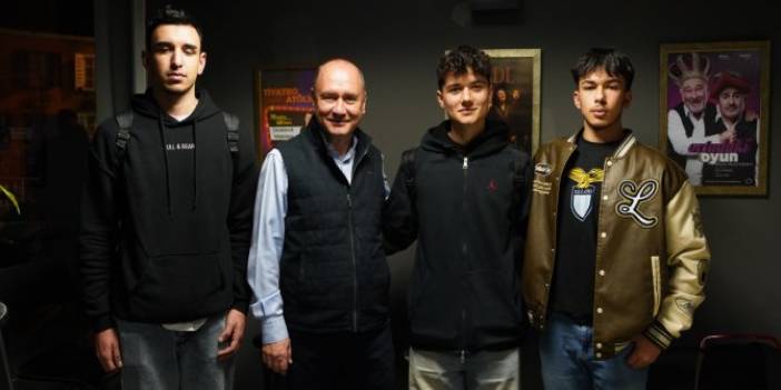 CHP Pendik Belediye Başkan Adayı Tarık Balyalı gençlerle yaptığı çok ses getiren buluşmalarına devam ediyor