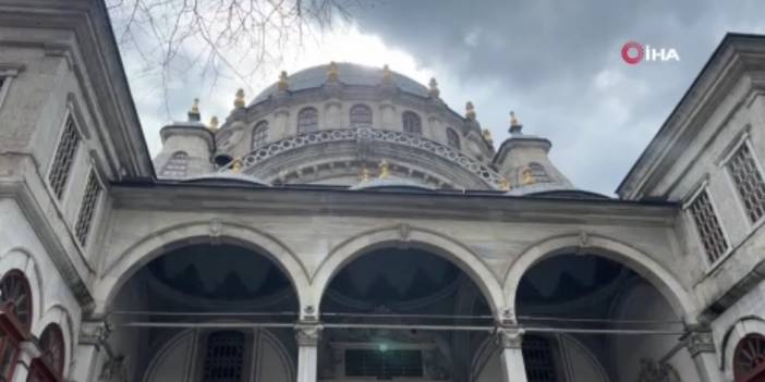 Önce annesini ve kız kardeşini vurdu, sonra camiye gidip intihar etti! O dehşet anı kamerada...