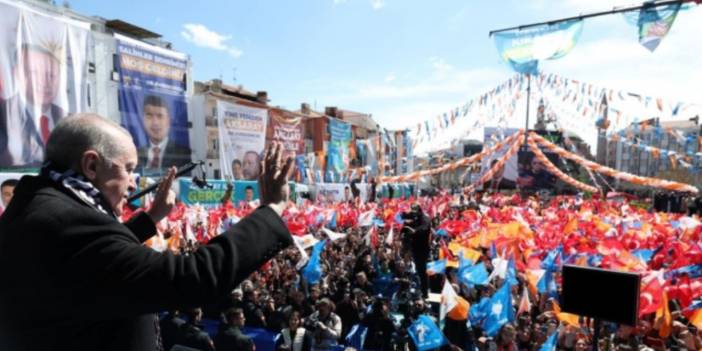 Cumhurbaşkanı Erdoğan, miting meydanında ilk defa bu ifadeyi kullandı: “Ne verirsek verelim dipsiz kuyu”…