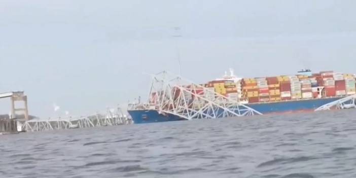Amerika’daki yük gemisinin köprüye çarpı: Sabah saatlerinde olay gün yüzüne çıktı