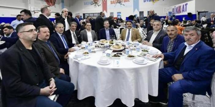 PENDEF'in memleketleri buluşturan geleneksel iftar programına yoğun katılım