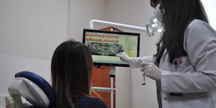 Türkiye’de bir ilk! Eskişehir'de yapay zeka ile diş muayenesine başlandı!