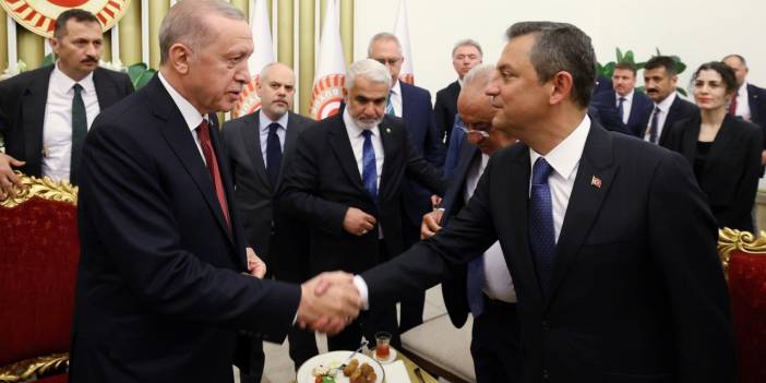 Cumhurbaşkanı Erdoğan ile CHP genel başkanı Özgür Özel bugün bir araya gelecek