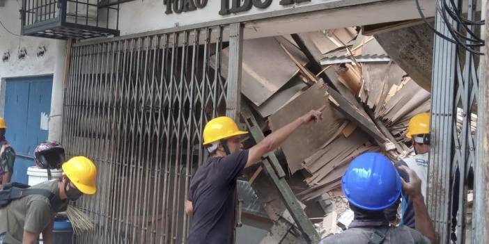 Endonezya'da deprem: Baubau kentinin güneydoğusunda 6,1 büyüklüğünde deprem meydana geldi!