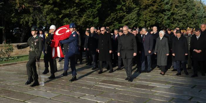 Devlet Anıtkabir'de! Cumhurbaşkanı Erdoğan'dan 10 Kasım mesajı