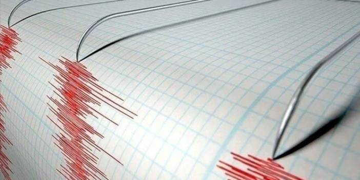 Antalya'da korkutan deprem! Akdeniz 4.8 ile sarsıldı