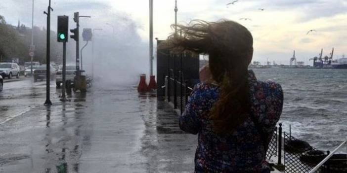 Meteorolojiden o bölgeye kuvvetli rüzgar uyarısı! 17 Aralık Salı hava durumu ve sıcaklıkları