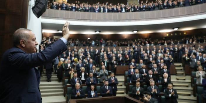 O, partideki isim AK Parti'ye geçiyor: Rozetini bizzat Erdoğan takacak!