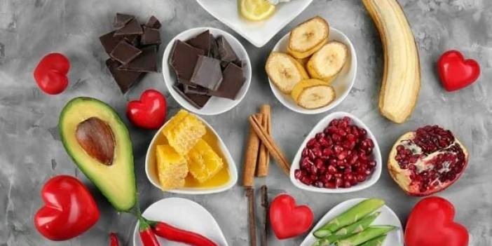 Uzman isim tek tek açıkladı! Sağlıklı cinsel yaşam için bu besinleri tüketin