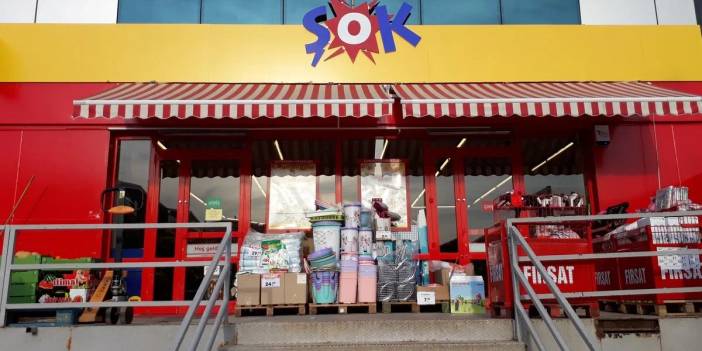 Şok markette yarın şok bayram indirimi başlıyor: Sinbo et kıyma makinesi, Onvo arfryer, Akel midi fırın şok fiyatlarla satışta!