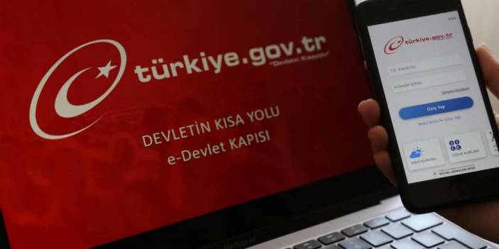 Son dakika: e-Devlet çöktü mü? 3 Temmuz mobil e-Devlet'e neden girilmiyor?