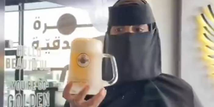 Suudi Arabistan dikkat çekmeye devam ediyor: Alkol yasağı kalkmasının ardından helal bira reklamı yayınlandı!