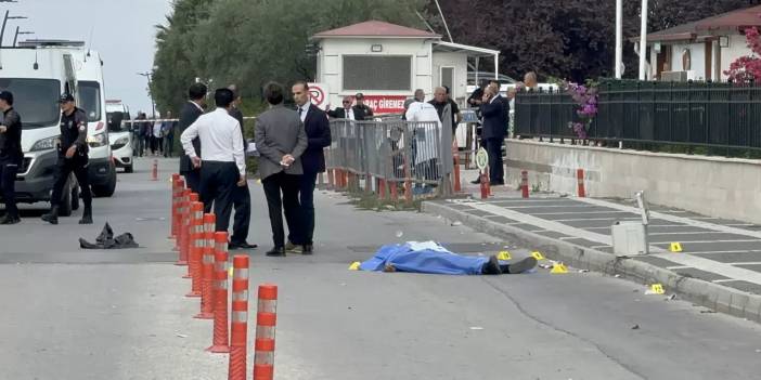Son dakika... Yalova adliyesinin önünde kanlı infaz: Ölü ve yaralı var!