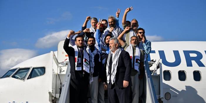 Dışişleri Bakanlığından flaş açıklama: İsrail'de kalan 14 türk aktivist için gün verildi!