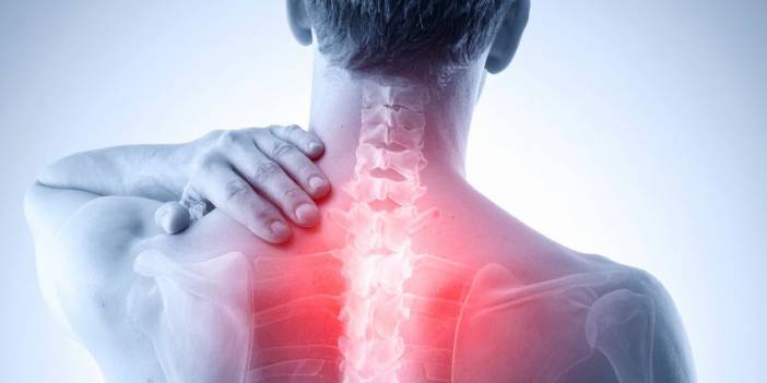 Pendik Bölge Hastanesi: Boyun düzleşmesi nedir? İşte, belirtileri, nedenleri ve fizik tedavinin önemi