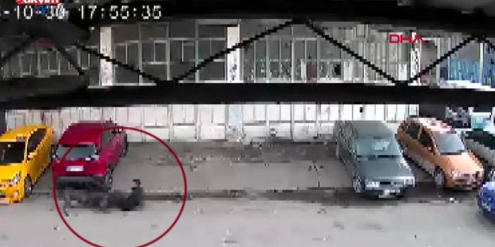 Sakarya'da korku dolu anlar: Sahibinin elinden kaçan köpek 15 yaşındaki çocuğa saldırdı!