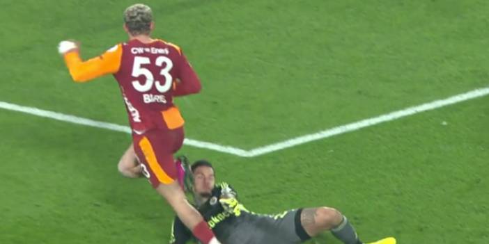 Fenerbahçe–Galatasaray derbisinde olay görüntüler: Barış'ın yerde kaldığı pozisyon penaltı mı?