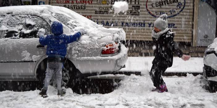 Kar hasreti bitiyor: Meteoroloji o bölgeleri uyardı! Bugün hava nasıl, çarşamba günü hava nasıl olacak?
