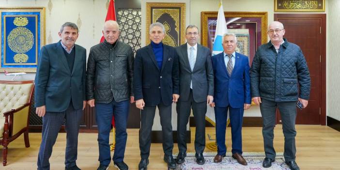İASKF Başkanı Ali Düşmez'den Pendik Amatör spor kulüp başkanlarına ziyaret
