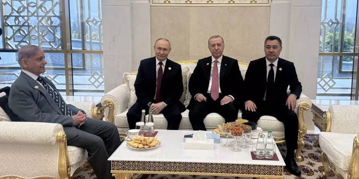 Türkmenistan'da liderler buluşması: Erdoğan, Putin ile bir araya geldi!