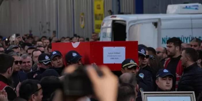 Genç Başkan Gülşah Durbay hakka uğurlandı: Gözyaşları sel oldu, aktı...